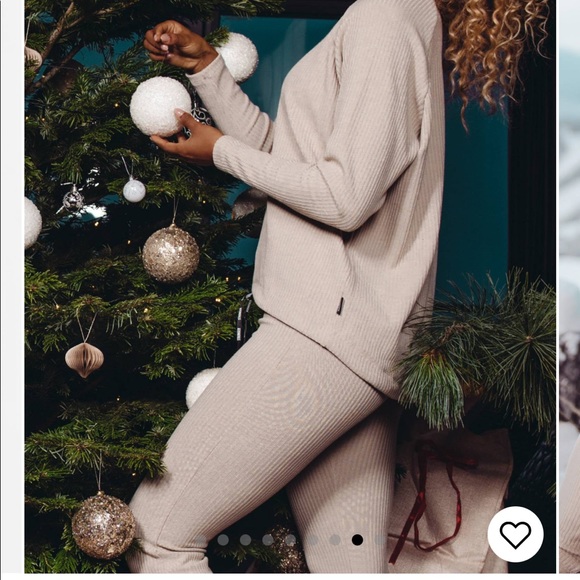 stronger cush ribbed beige lounge set - Picture 8 of 10